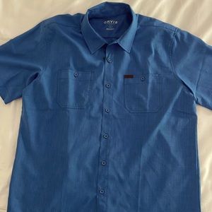 Orvis short sleeve tech shirt in blue. Light weight quick dry fabric. UPF 30+.